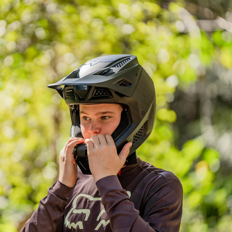 Full Face Helmets