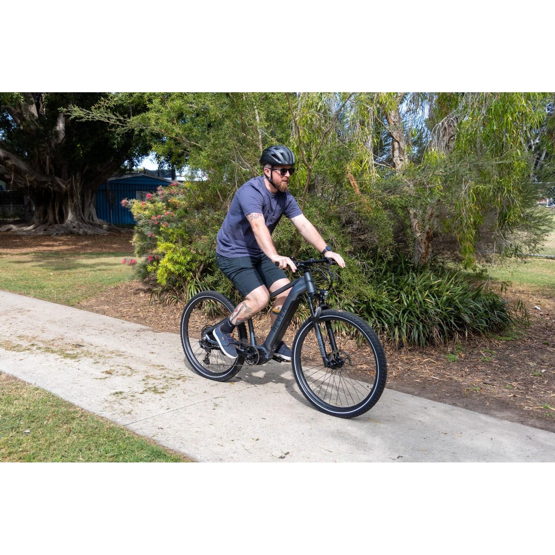 Rever Sport 29in Hardtail E-Mountain Bike Silver