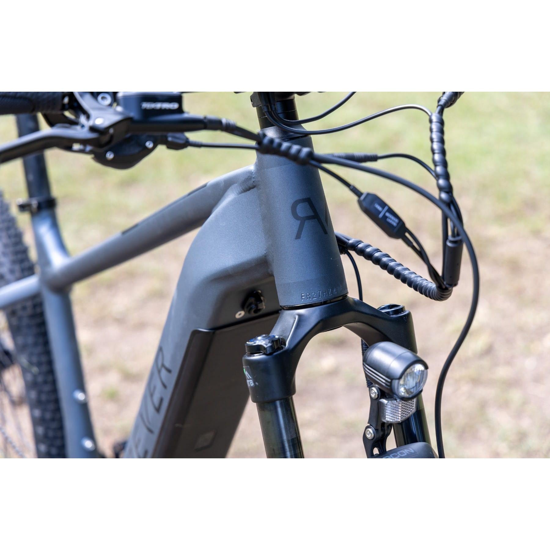 Rever Sport 29in Hardtail E-Mountain Bike Silver