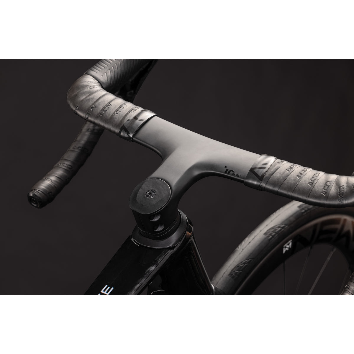 Cube Agree C:62 SLT AXS Road Race Bike Blackpearl'n'Switchwhite