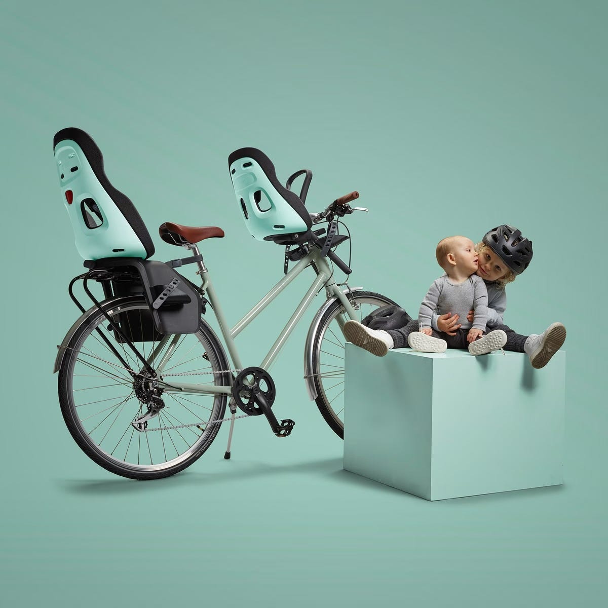 Thule Yepp Nexxt 2 Rack Mounted Child Seat Monument Grey