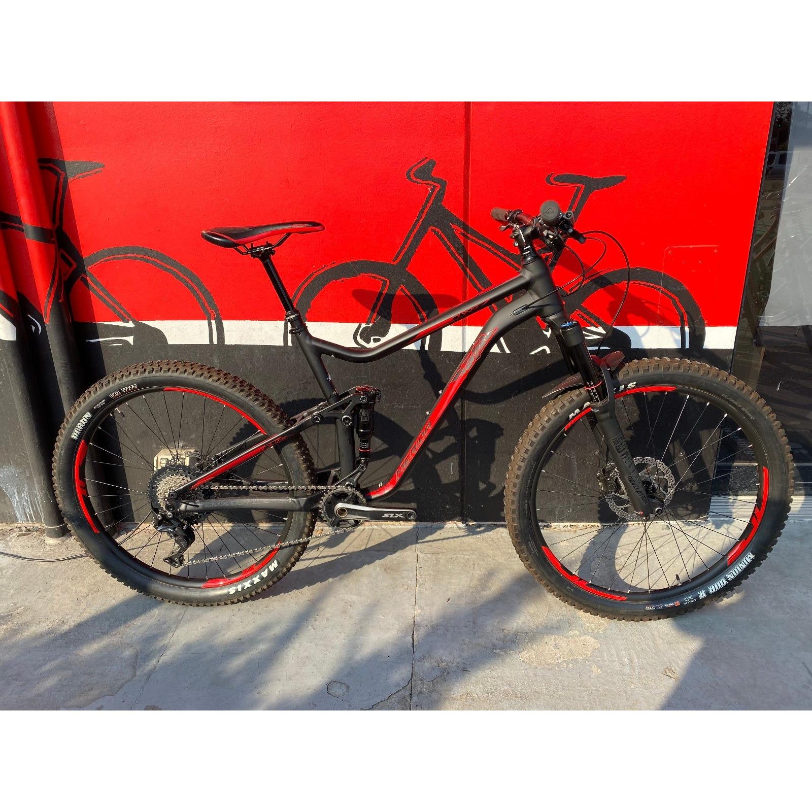 2HB Merida One forty Black red LG