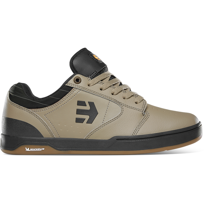 Etnies Camber Crank Shoes Tan/Black