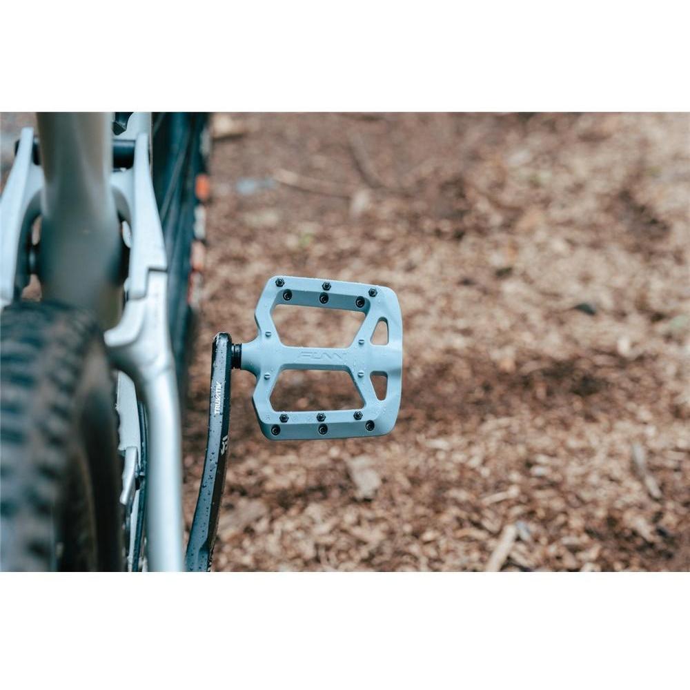 FUNN Taipan Flat Pedals Grey