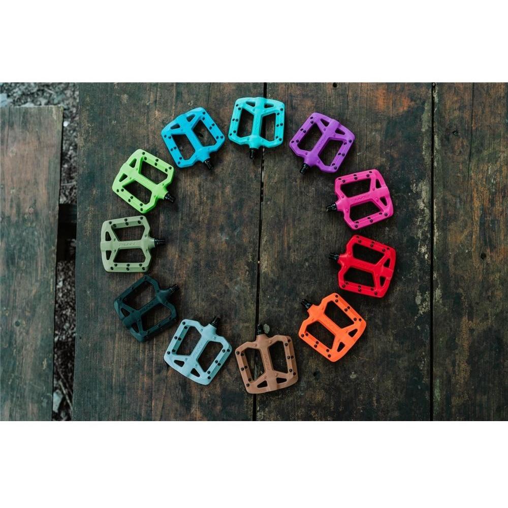FUNN Taipan Flat Pedals Purple
