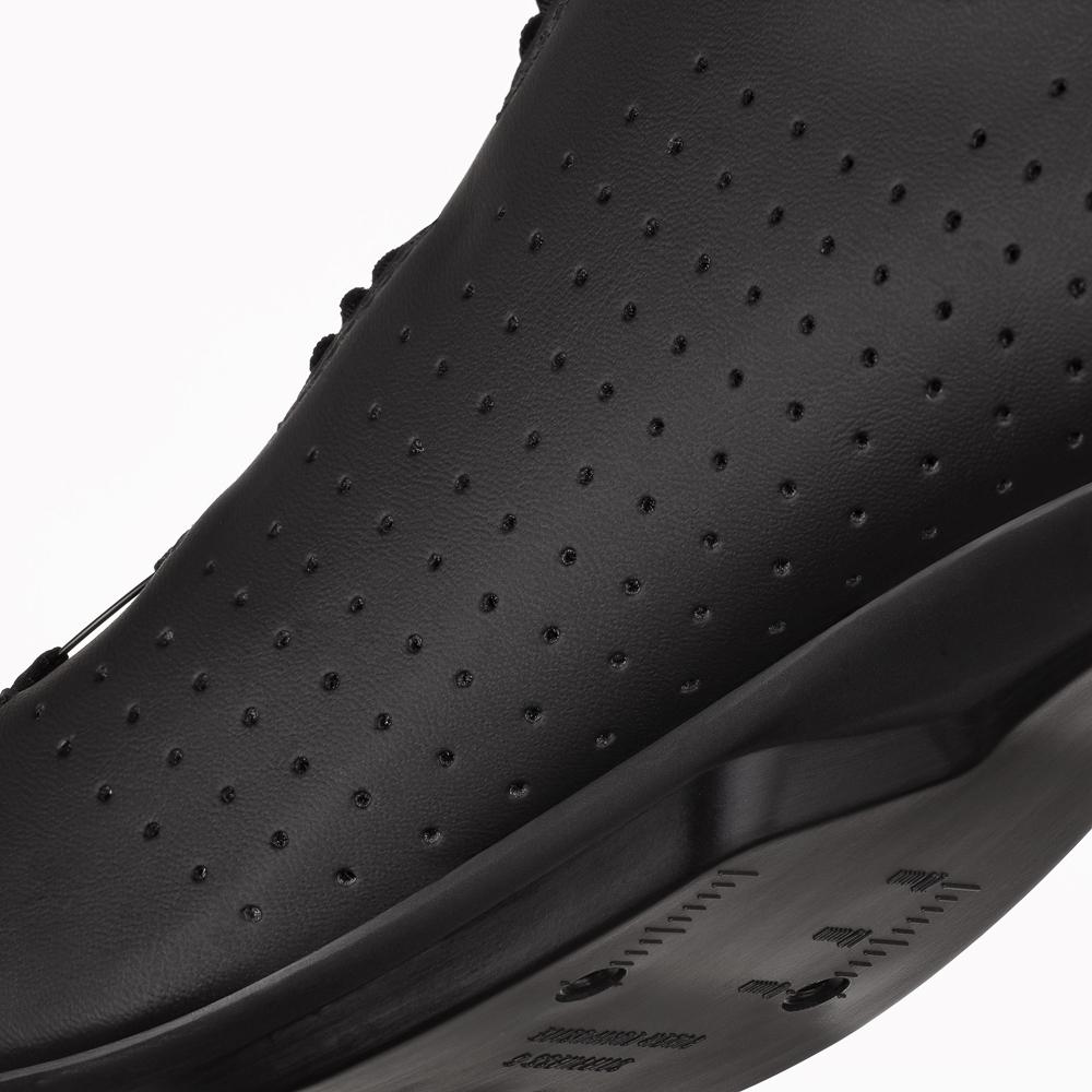Fizik Vento Omna Road Bike Shoes EU42 Black