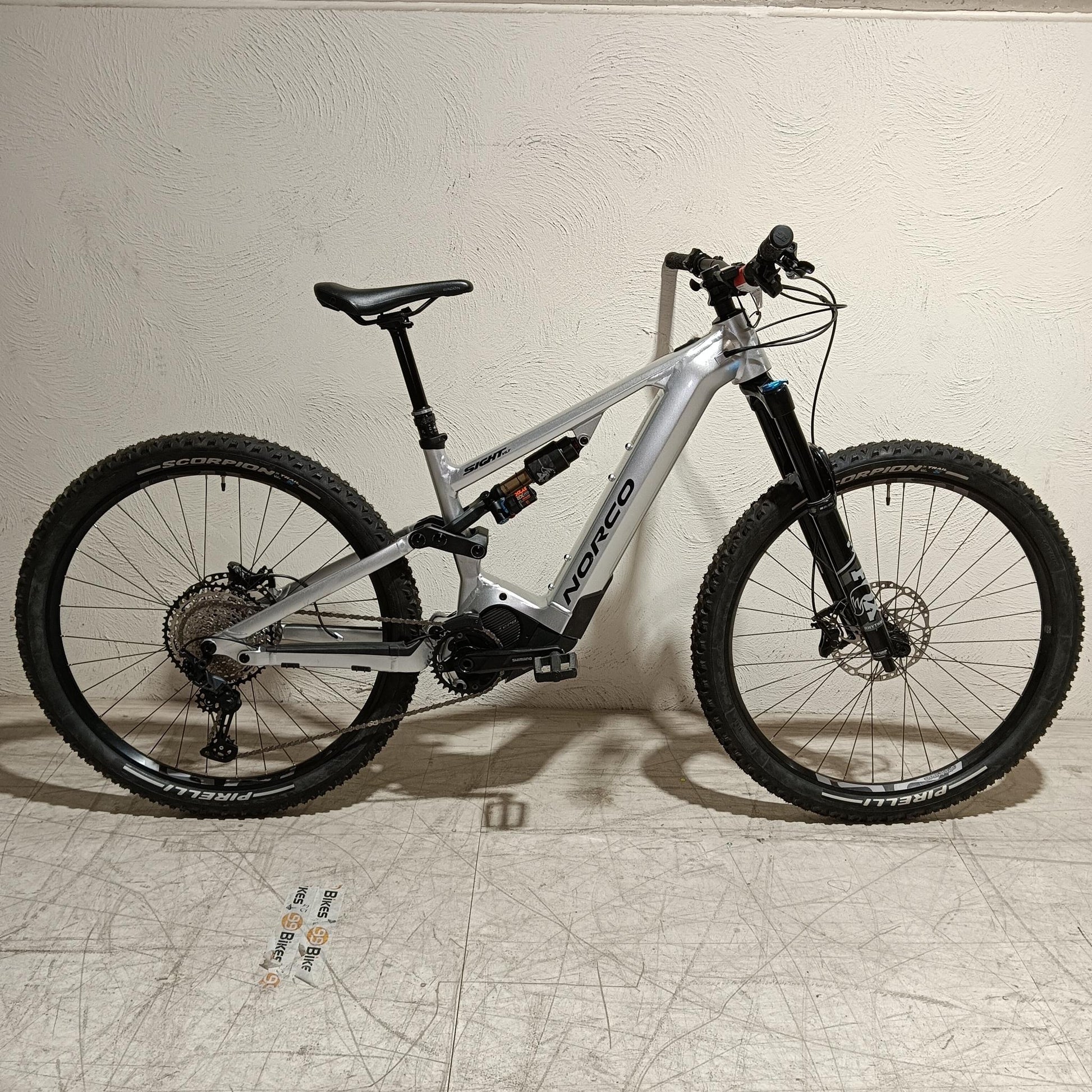 EX-DEMO Norco Sight VLT A1 Electric Enduro Bike 720Wh Battery Silver/Black (Medium)