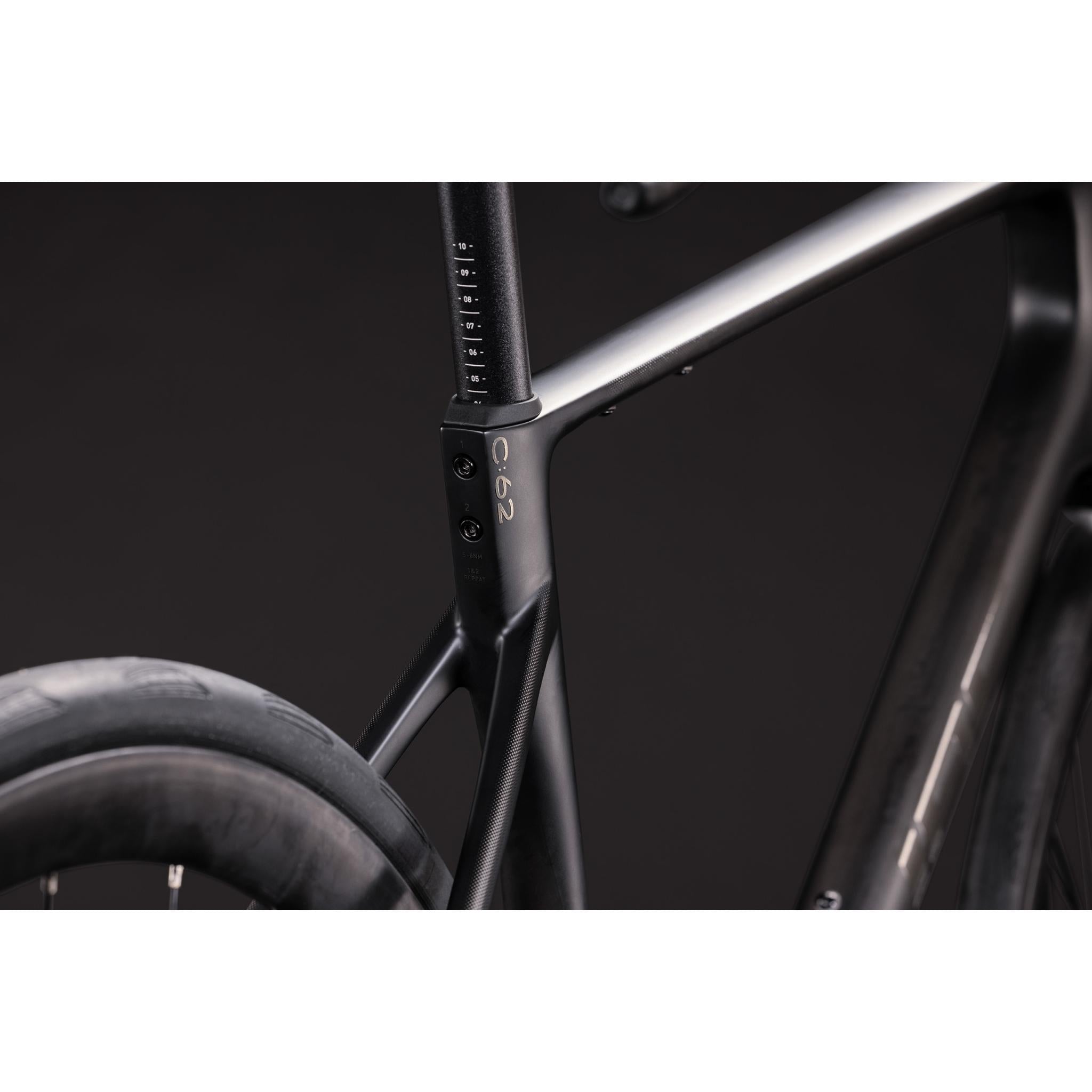 Cube Attain C:62 Race Road Bike Carbon'n'Coal Chrome