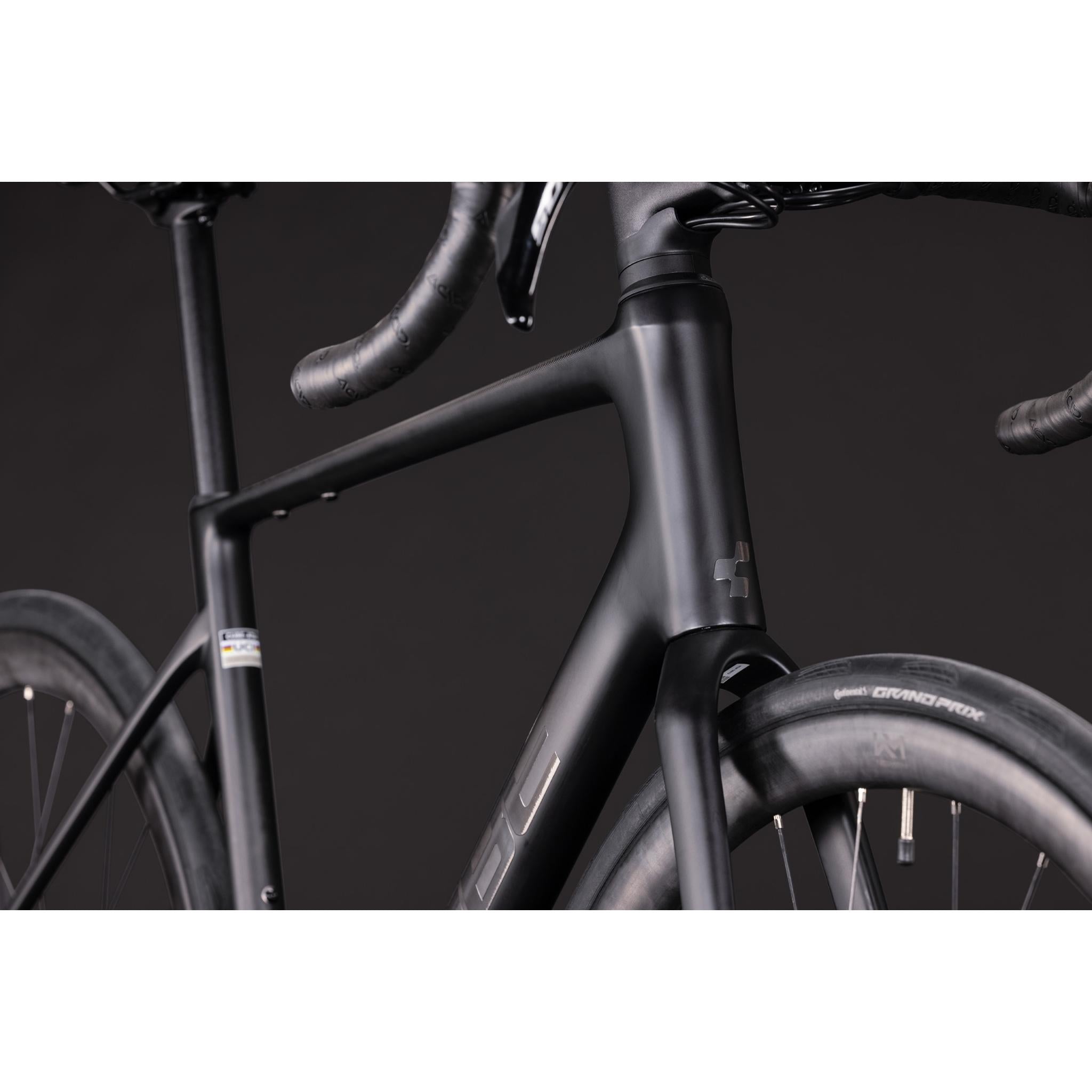 Cube Attain C:62 Race Road Bike Carbon'n'Coal Chrome