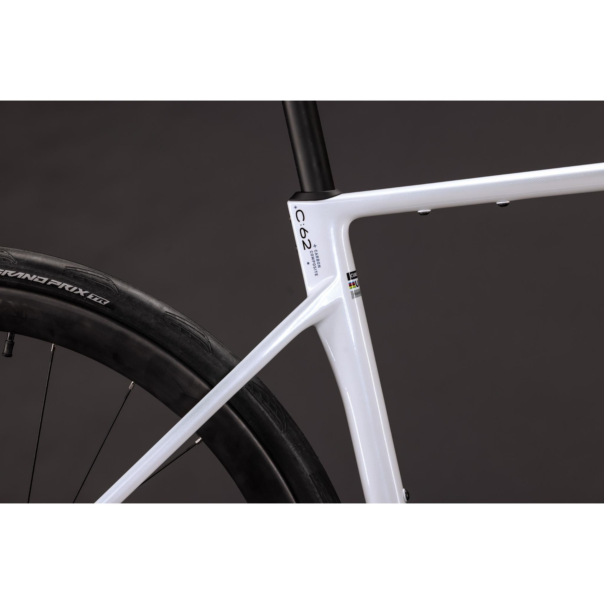 Cube Attain C:62 SLX Road Bike Metallic White'n'Black