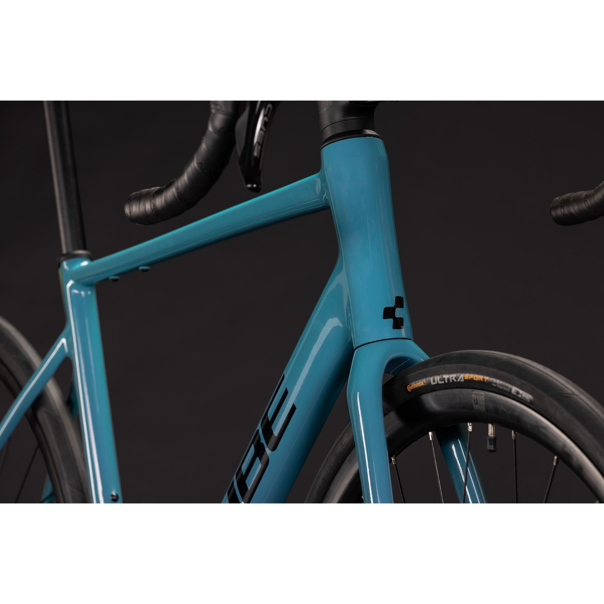 Cube Attain Pro Road Bike Surf Blue'n'Black