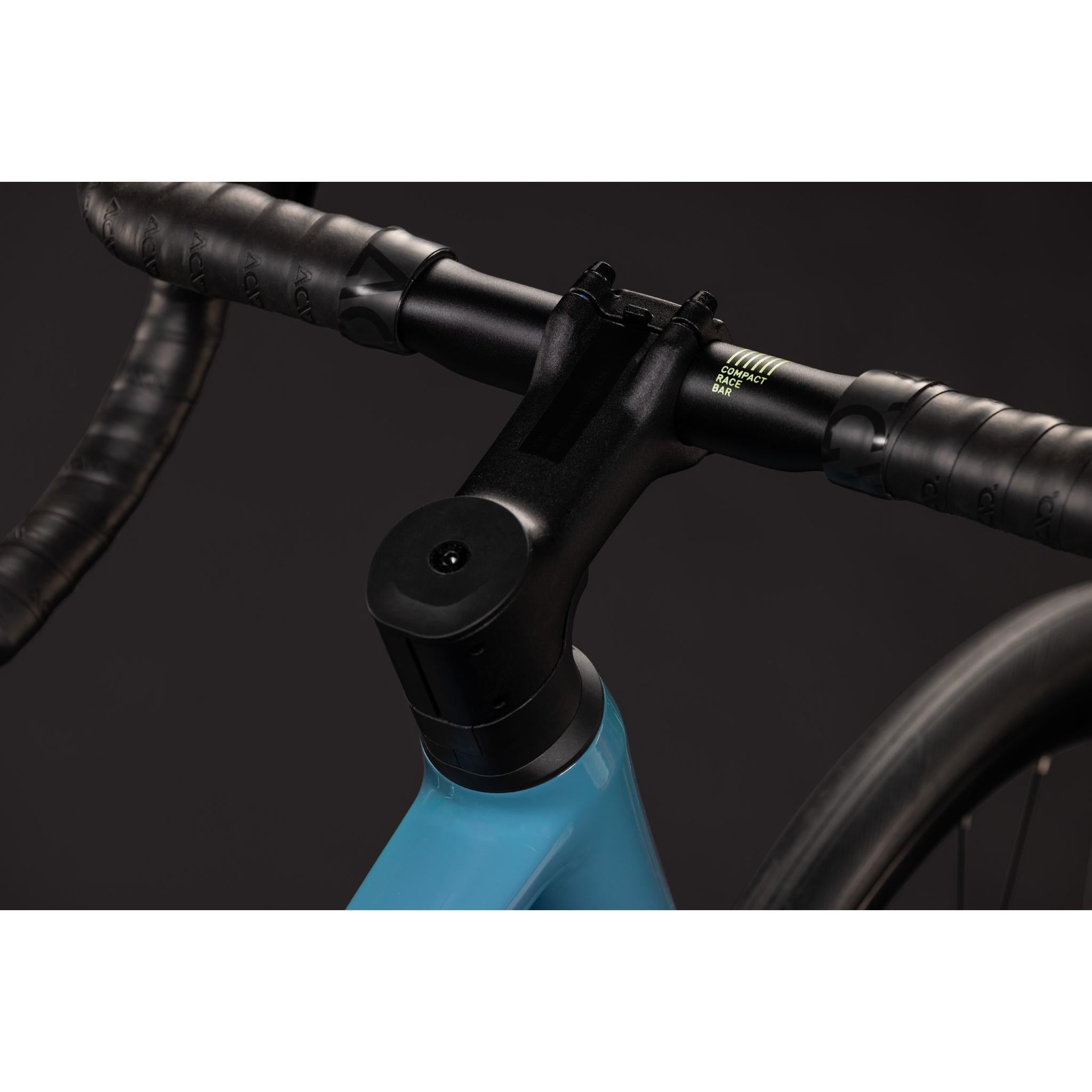 Cube Attain Pro Road Bike Surf Blue'n'Black