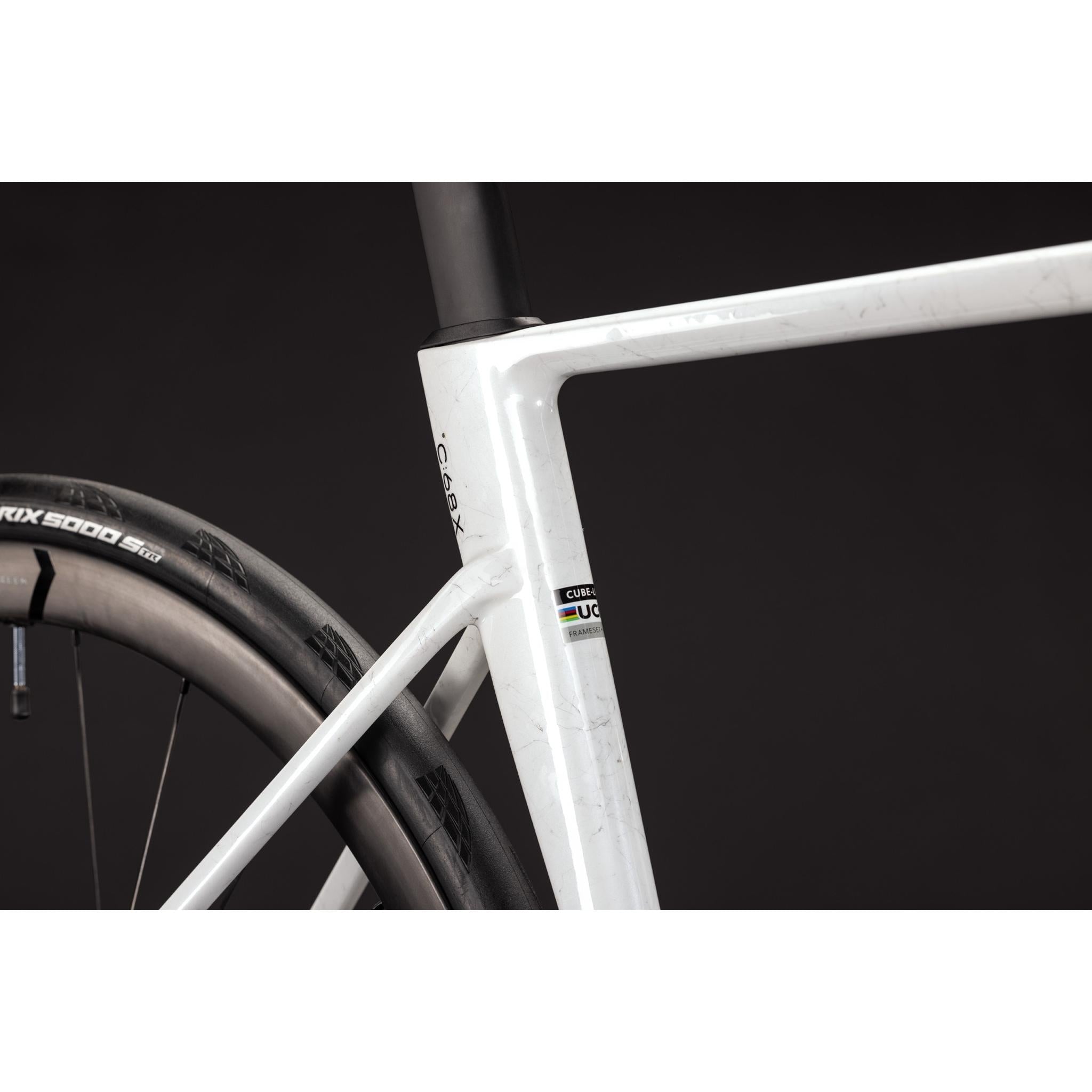 Cube Litening AIR C:68X Pro Road Bike Chalky Fibre'n'Gold
