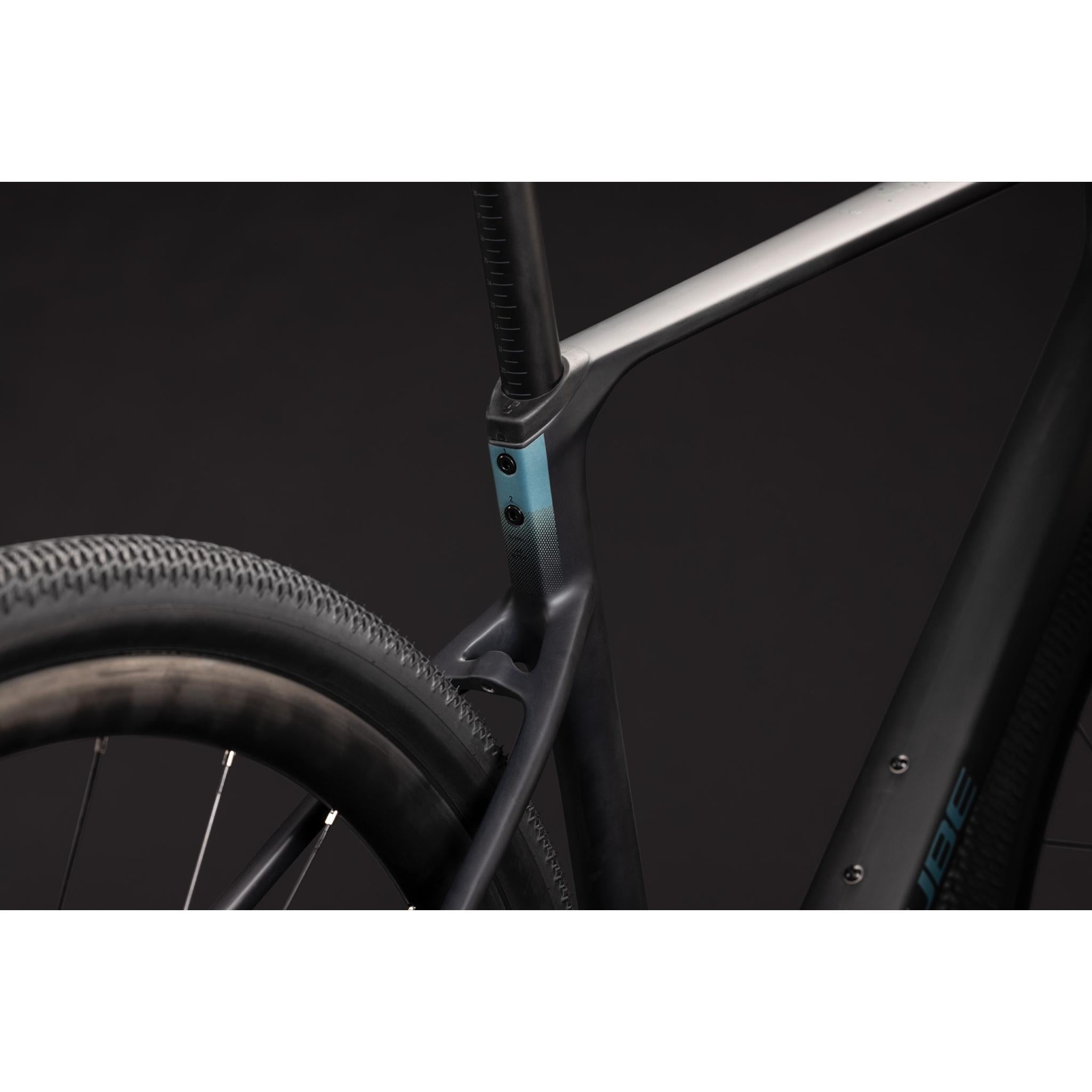 Cube Nuroad C:62 ONE Gravel Bike Carbon'n'Shift Verde