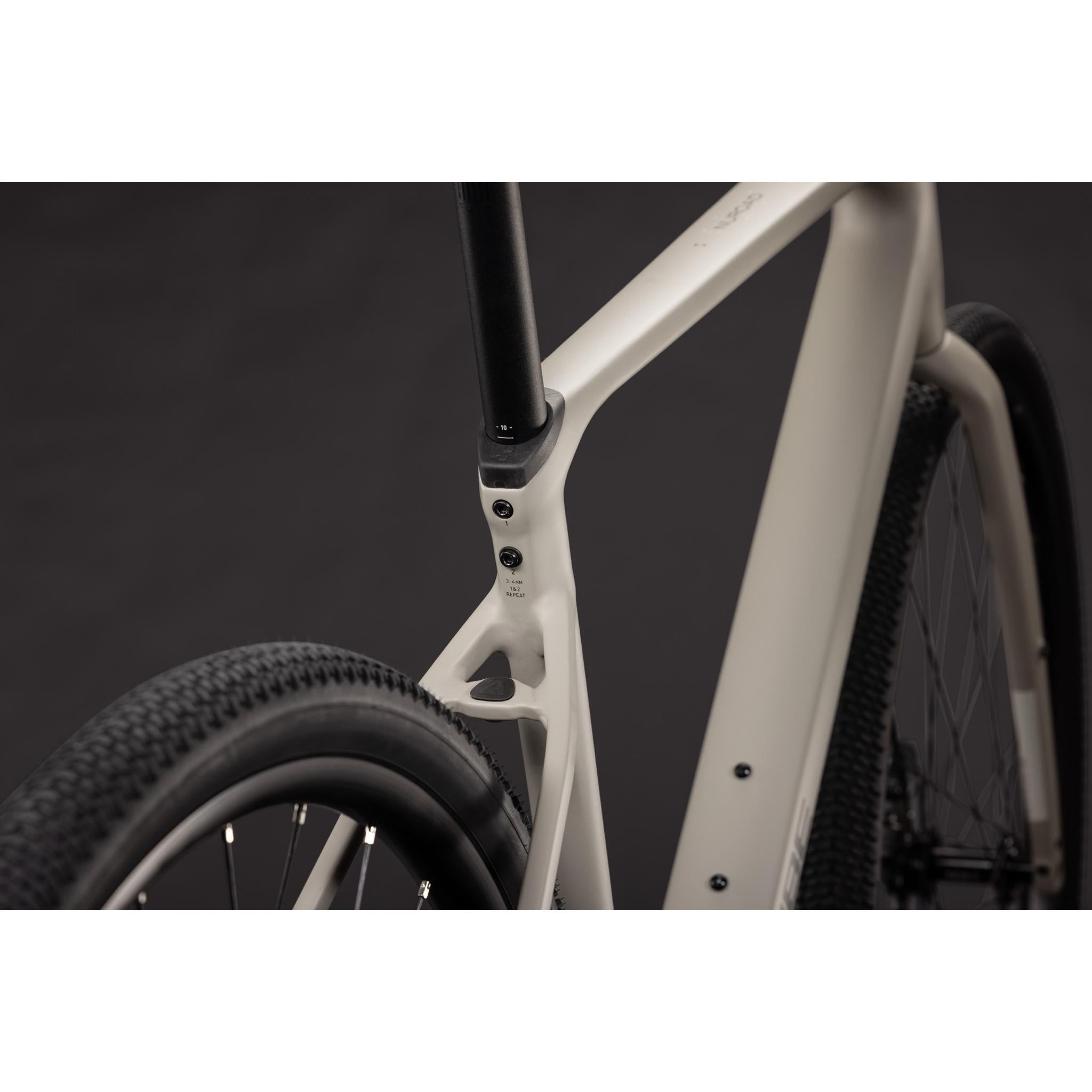 Cube Nuroad EX Gravel Bike Oat Grey'n'Black