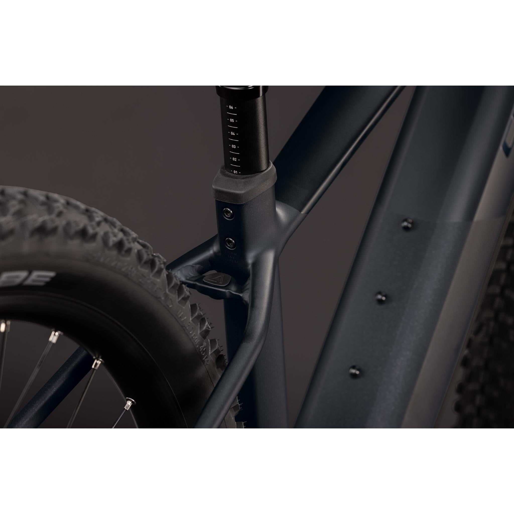 Cube Reaction Hybrid Pro 800 Electric Hardtail Mountain Bike Silver Dust'n'Prism