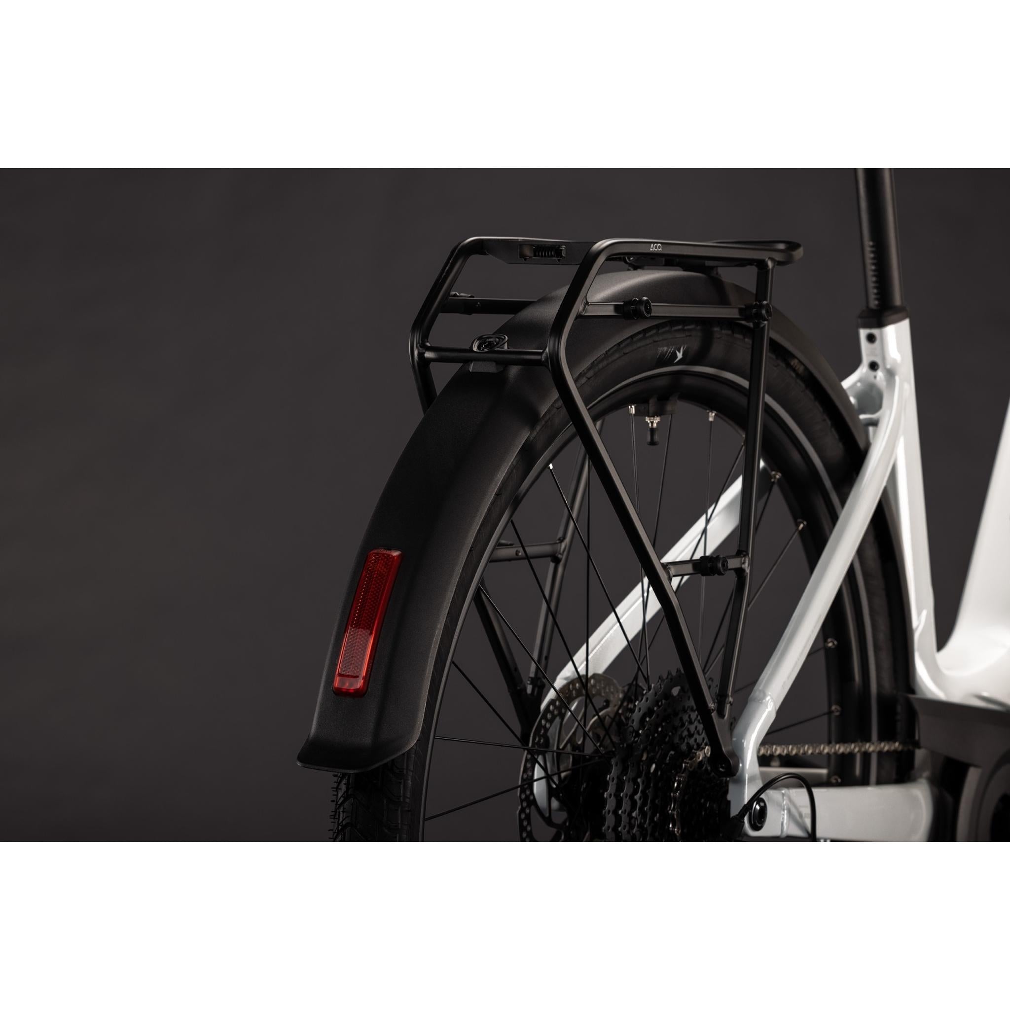 Cube Touring Hybrid ONE EE 720 Electric Hybrid Bike Metallic White'n'Chrome
