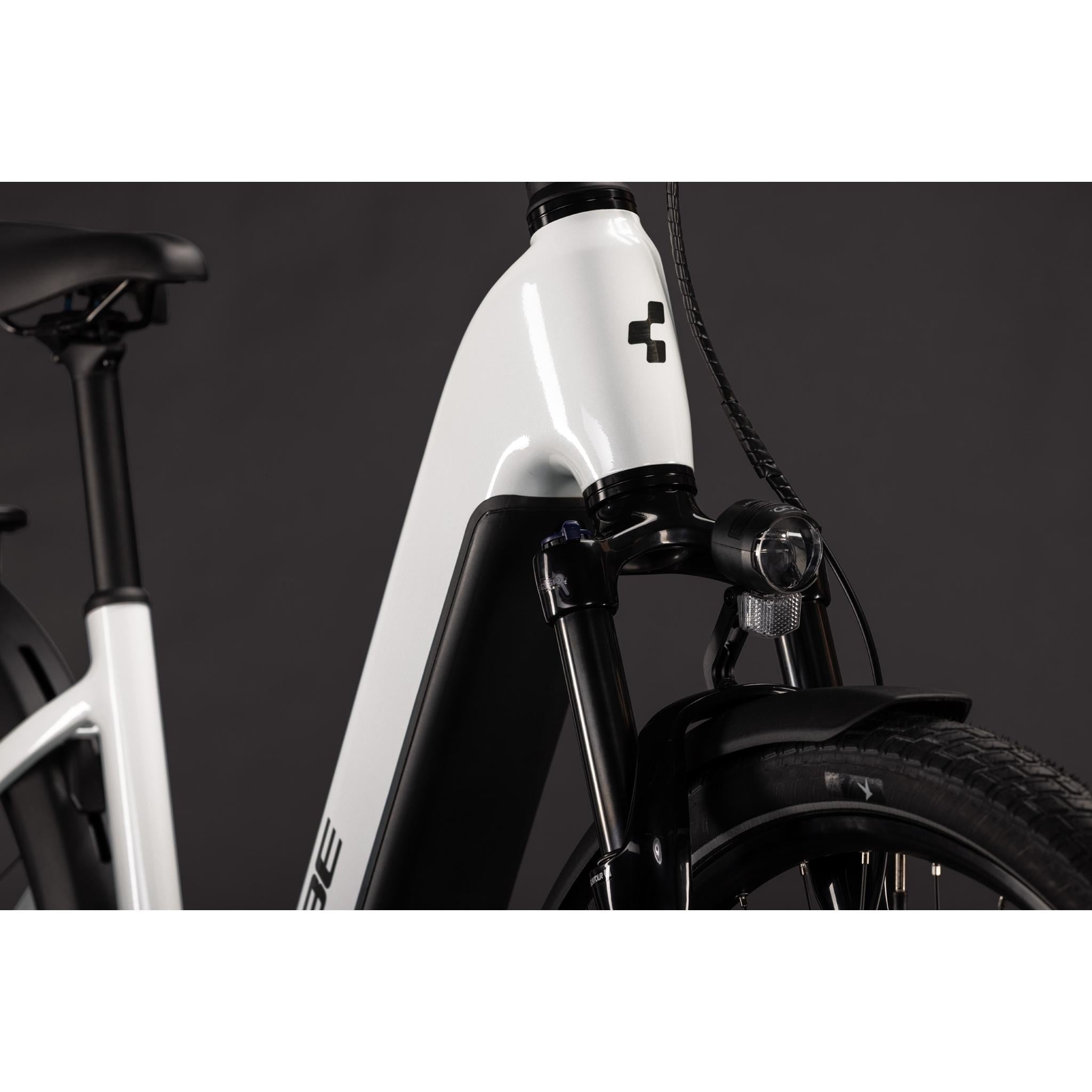 Cube Touring Hybrid ONE EE 720 Electric Hybrid Bike Metallic White'n'Chrome