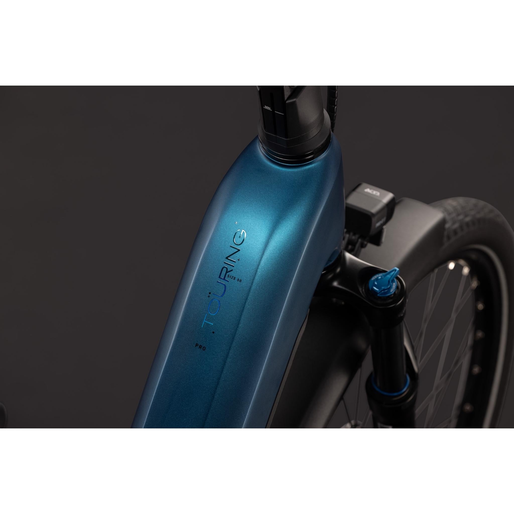 Cube Touring Hybrid Pro EE 800 Electric Hybrid Bike Electric Blue'n'Prism