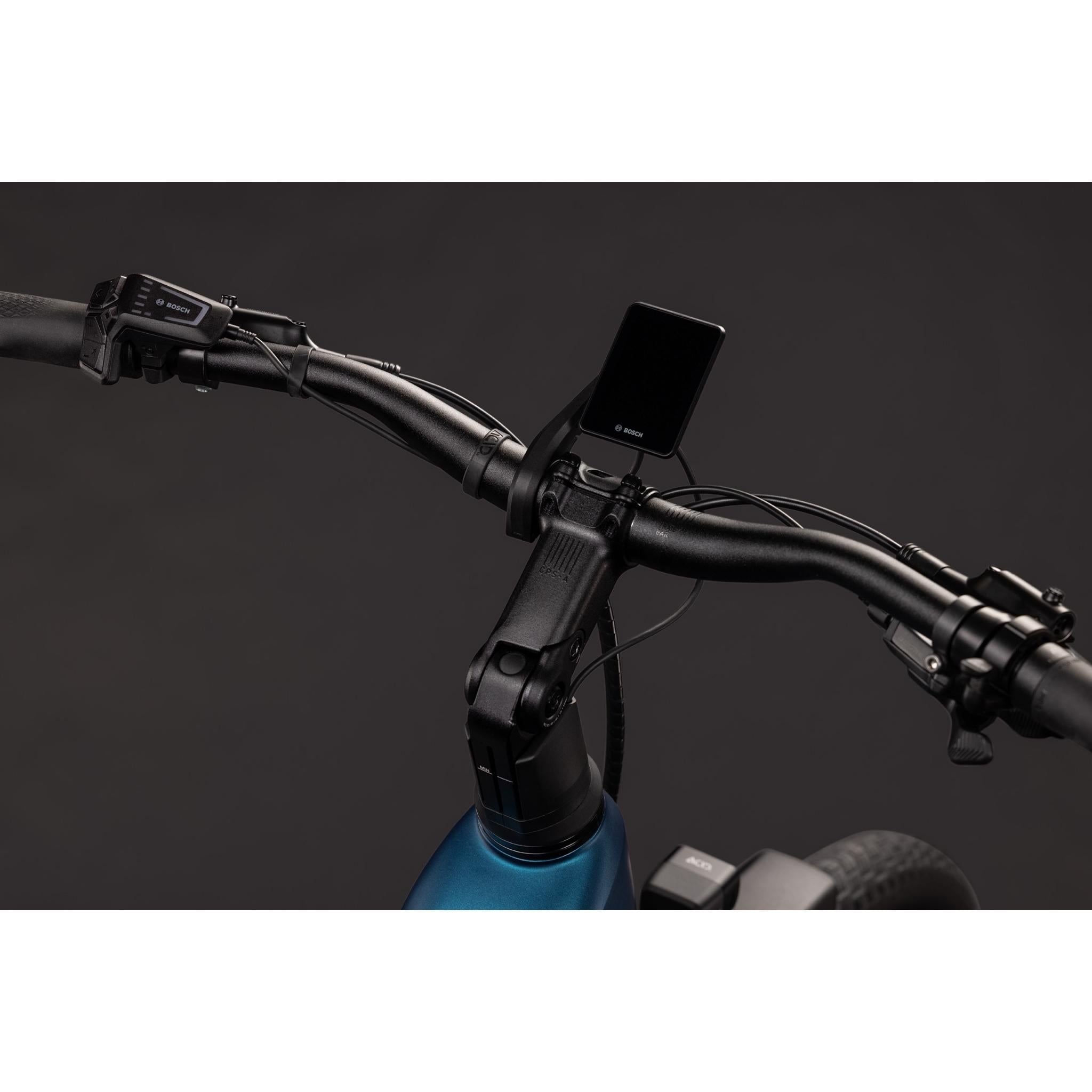 Cube Touring Hybrid Pro EE 800 Electric Hybrid Bike Electric Blue'n'Prism