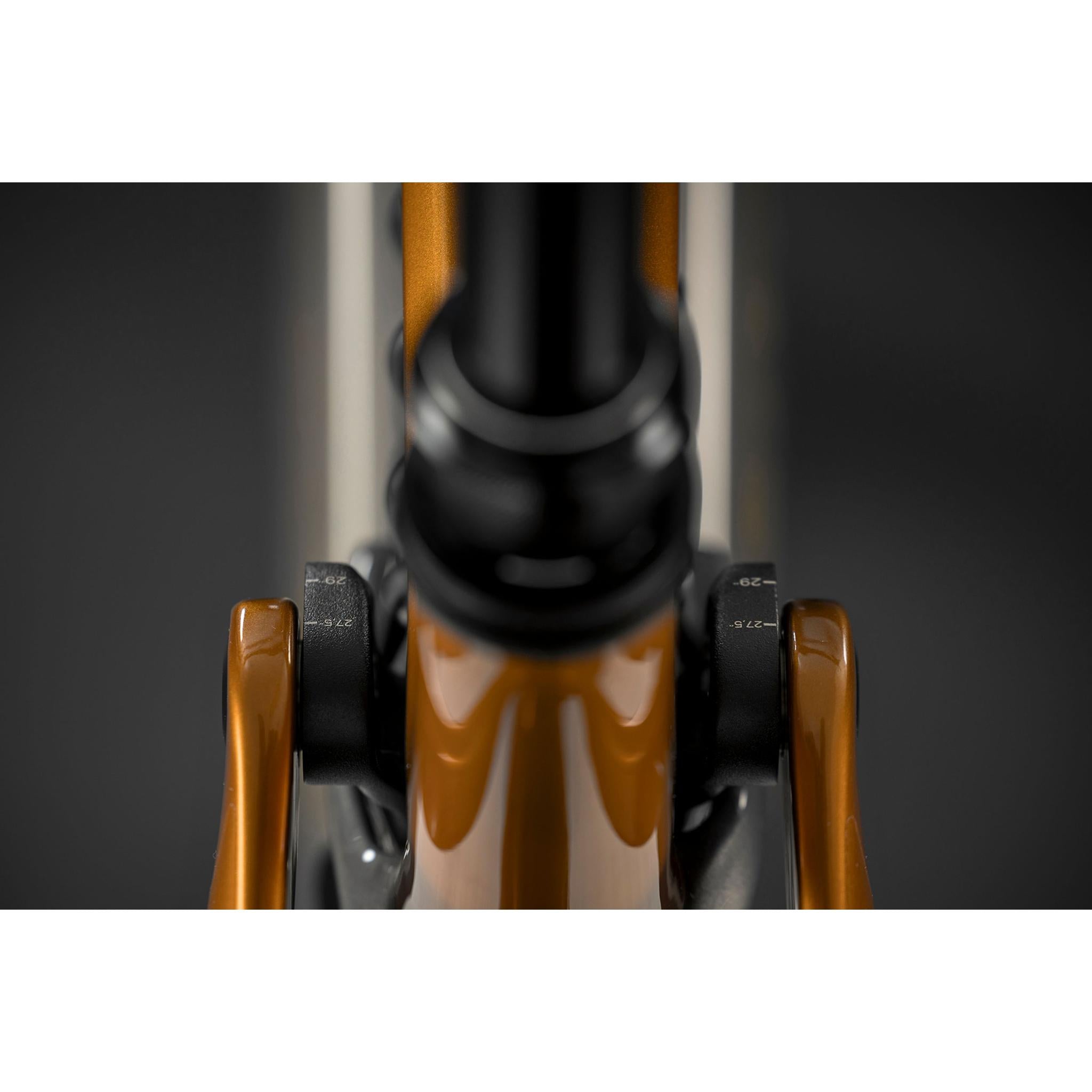 Merida Lithos 10K Electric Enduro Bike Grey/Wild Honey