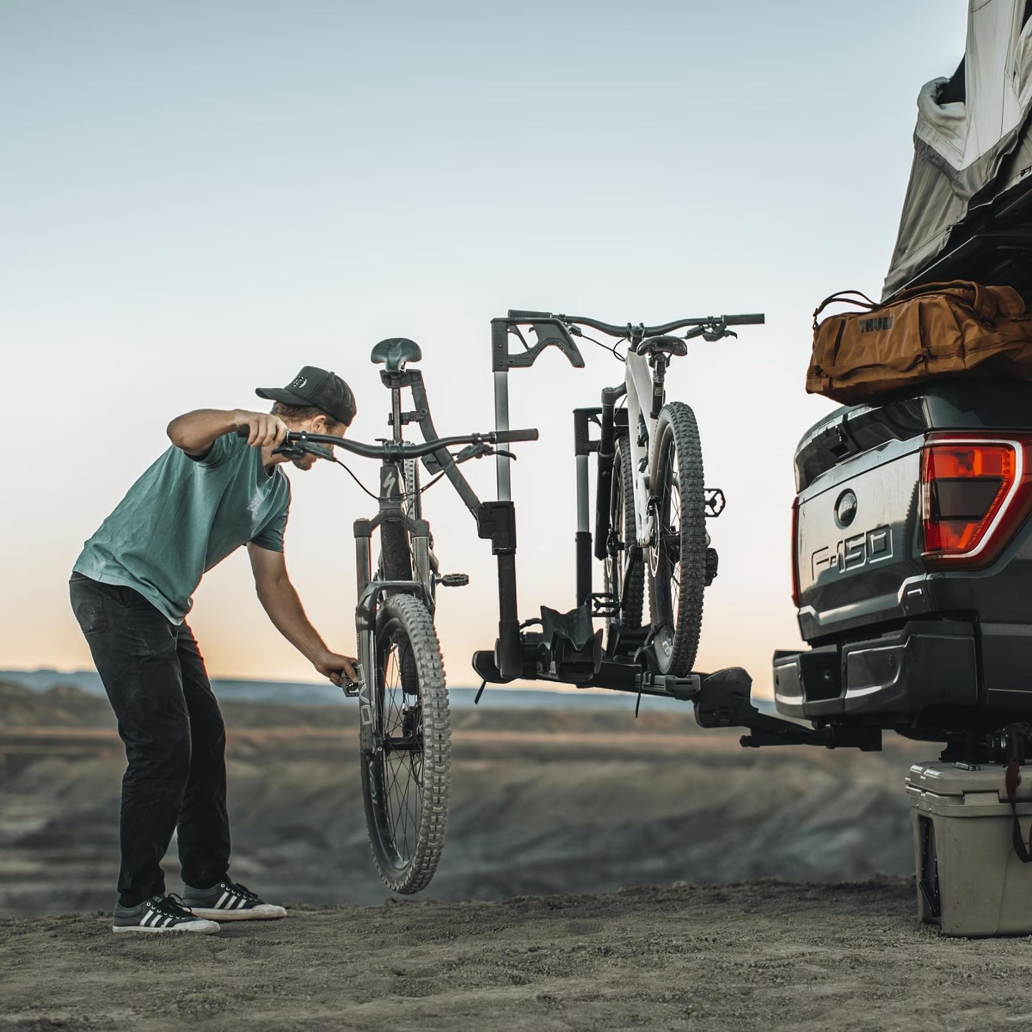 Thule Verse 2'' Hitch - 2 Bike Platform Rack Black