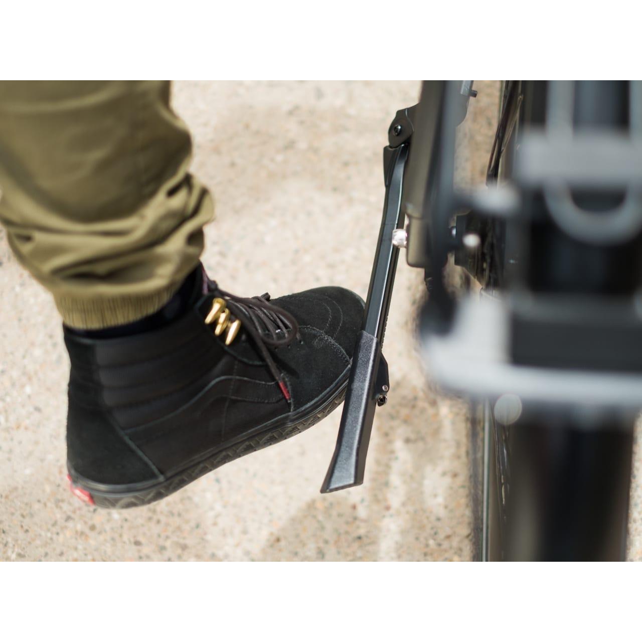 BBB UniKick Clamp Mount Kickstand 26-29'' Black
