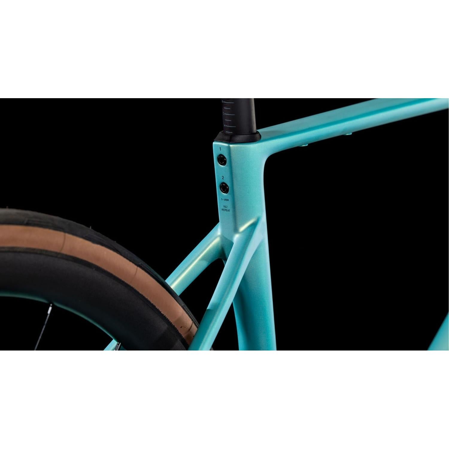 Cube Attain C:62 SLX Road Bike Lagoon'n'Black