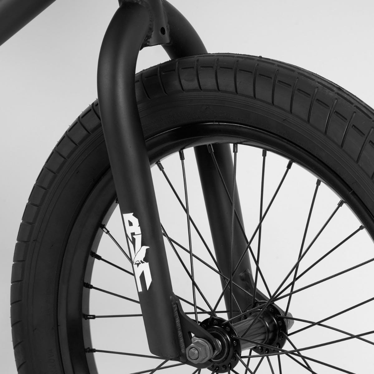 Raven Trickster 20inch BMX Bike Gloss Black