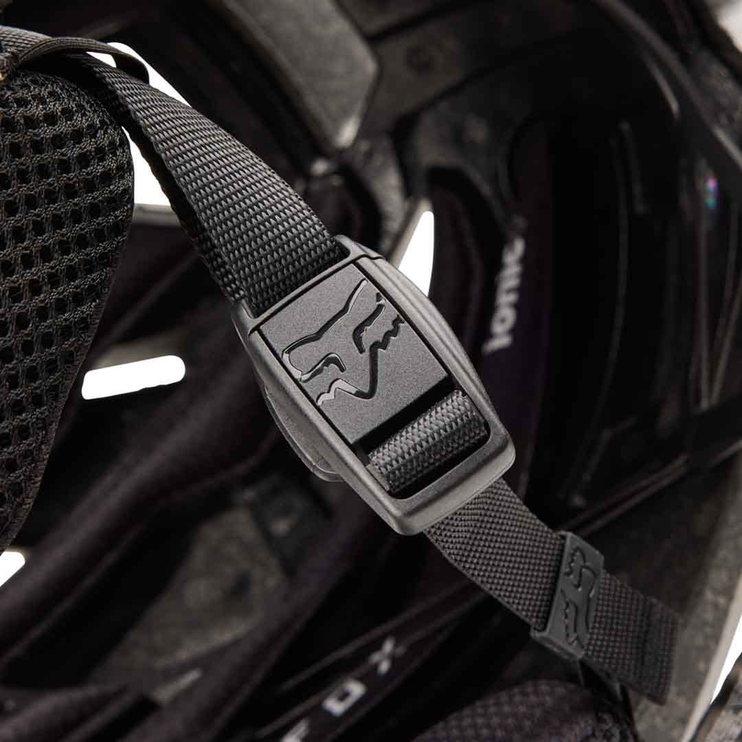 FOX Proframe RS Mash AS Fullface Helmet Black/White