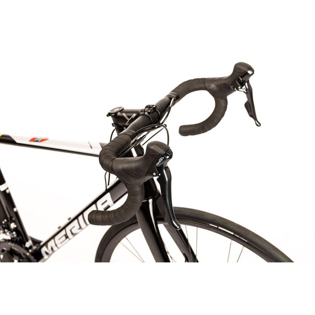 Merida Scultura 200 Road Bike Metallic Black/Silver