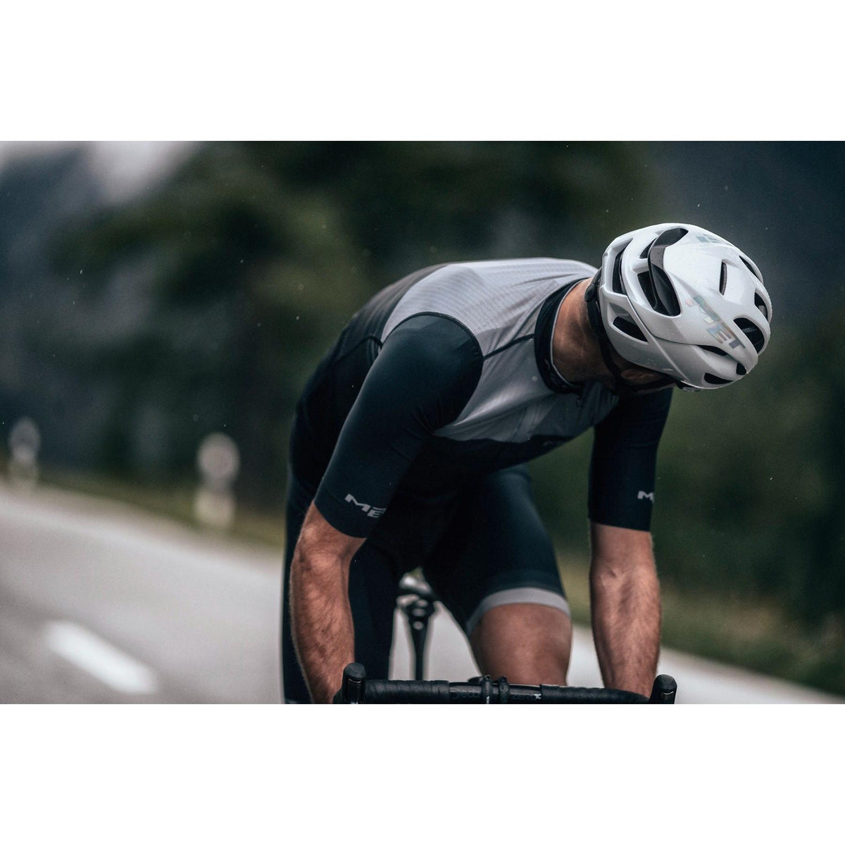 MET Rivale II MIPS Helmet White