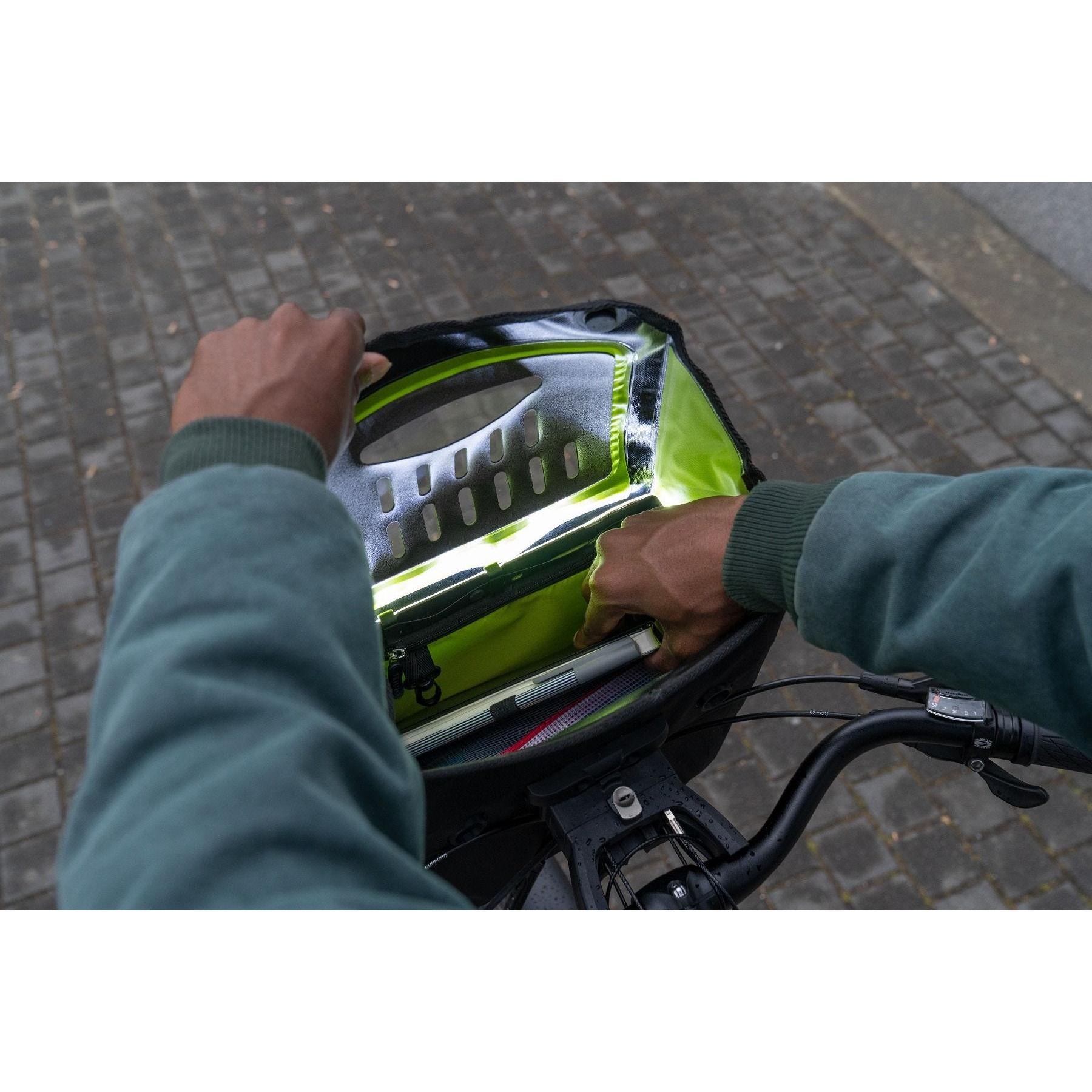 Ortlieb E-Glow Handlebar Bag Petrol