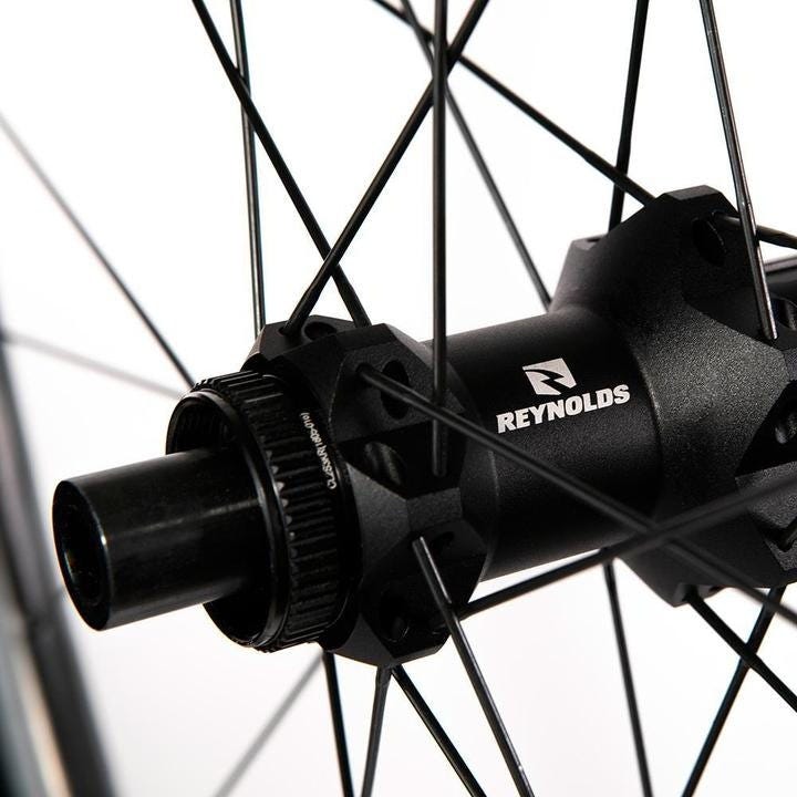 Reynolds AR41 TL Disc Brake Carbon Wheelset with Shimano Driver